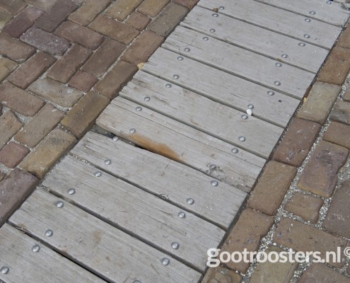 Gootroosters hout